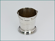 Zilveren miniatuur emmer uit 1759