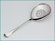Zilveren Art Nouveau natfruitschep uit 1911
