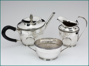 3 delig zilveren theeservies uit 1903