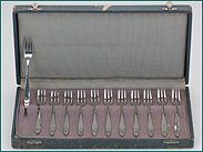 12 zilveren taartvorken model 218 in etui 1926-1953