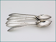 6 zilveren thee/koffielepels met gravering uit 1804
