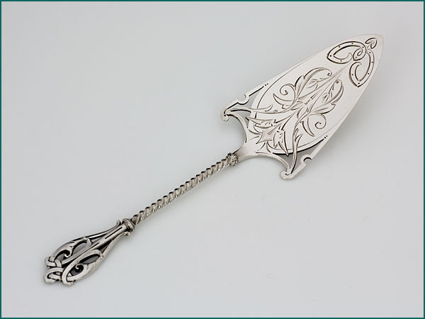 Zilveren Art Nouveau taartschepje 1858-1905-0