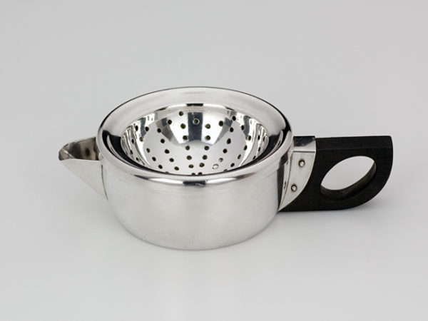 Zilveren zeef met ebbenhouten handvat-9831