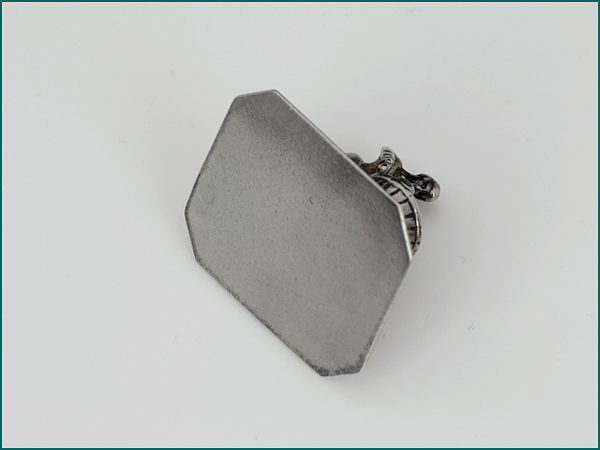 Zilveren miniatuur wasvrouw-8857