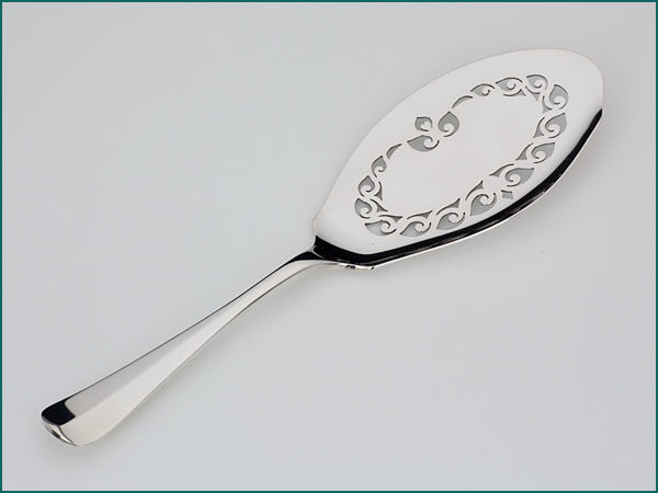 Zilveren Haags lofje visdienschep uit 1936-0