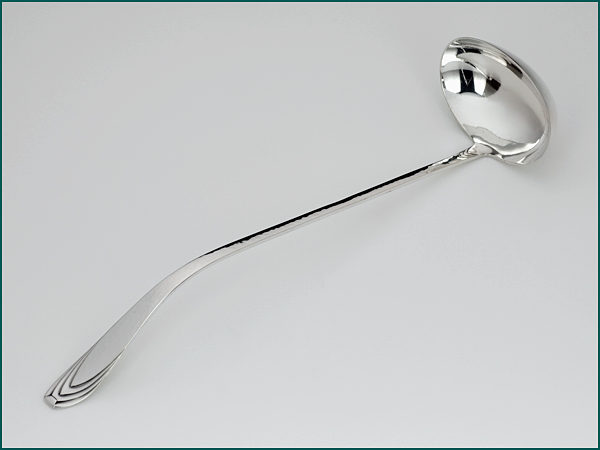 Zilveren bowl/punchlepel model 202 uit 1932-0