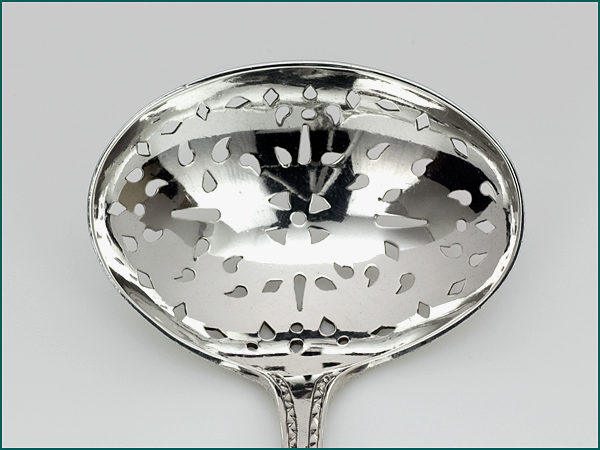 Zilveren strooilepel 1782 - 1801-8765