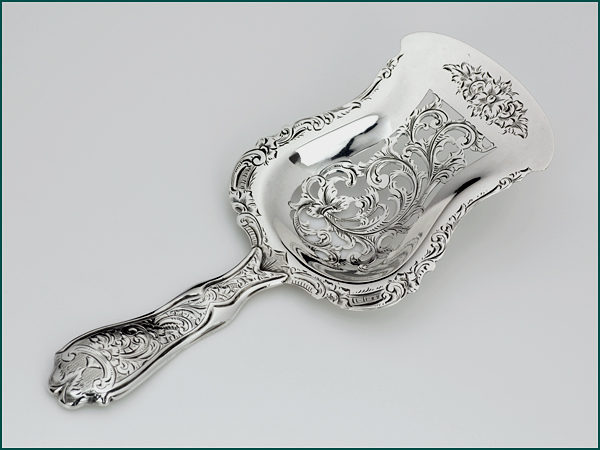 Zilveren natfruitschep met gravering uit 1854-0