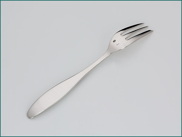 12 zilveren gebaksvorken met gehamerde steel 1926-1953-8761