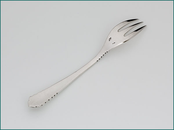 6 zilveren taartvorken met gehamerde steel 1906-1941-8490