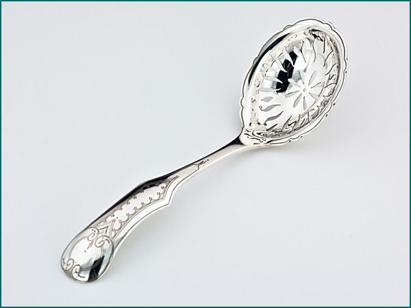 Zilveren natfruitlepel met gravering uit 1861-0