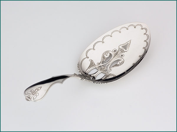 Zilveren natfruit/pasteischep met gravering uit 1878-0