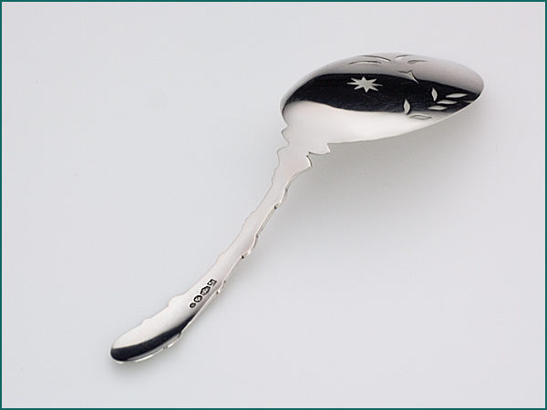 Zilveren pasteischep met gravering uit 1891-4648