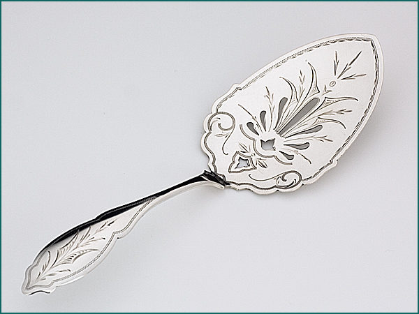 Zilveren taartschep met gravering uit 1882-0