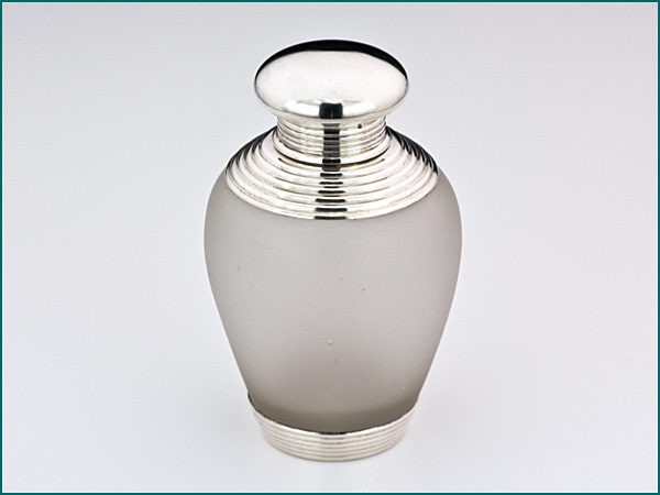 Matglazen theebus met zilveren dop en montuur 1858-1905-0