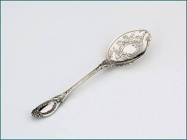 Zilveren bonbonlepel 1858-1905-0