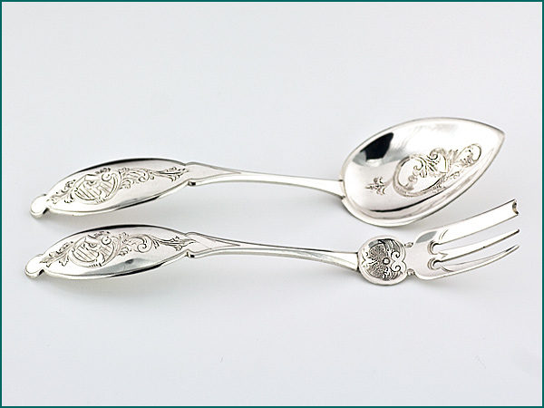 Zilveren gembercouvert met gravering uit 1871-4071