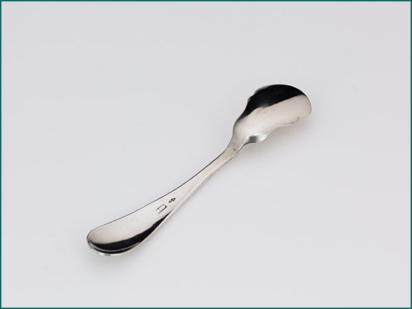 Zilveren specerijschepje met gravering 1848-1902-4632