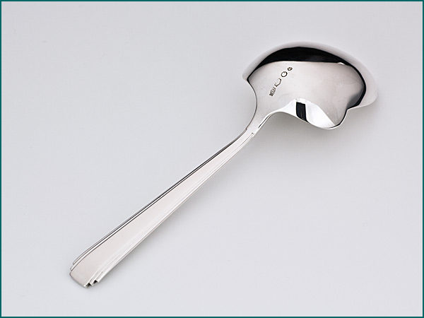 Zilveren aardappellepel model 252 uit 1939-4504