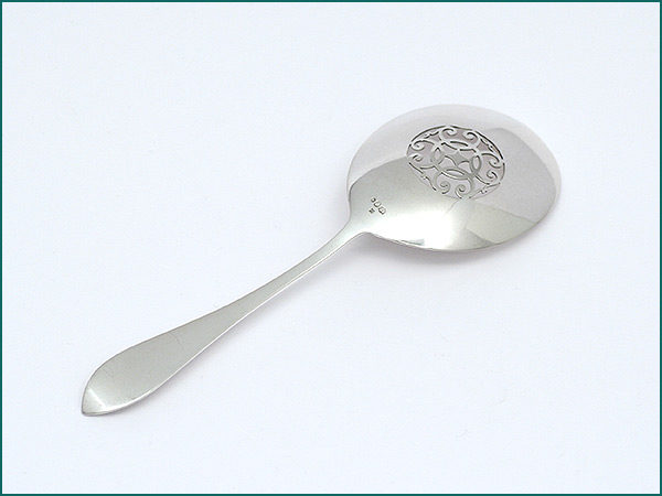 Zilveren dubbelpunt natfruitlepel uit 1919-3051