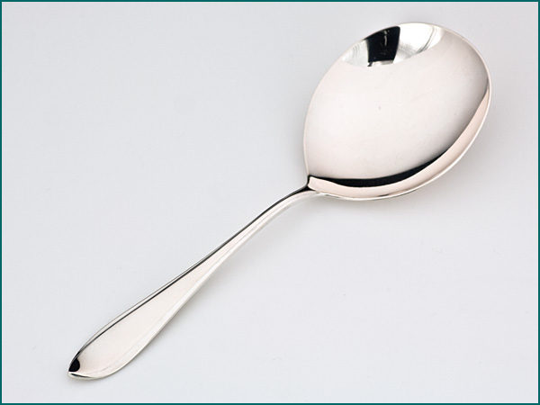 Zilveren puntfilet brijlepel uit 1928-0