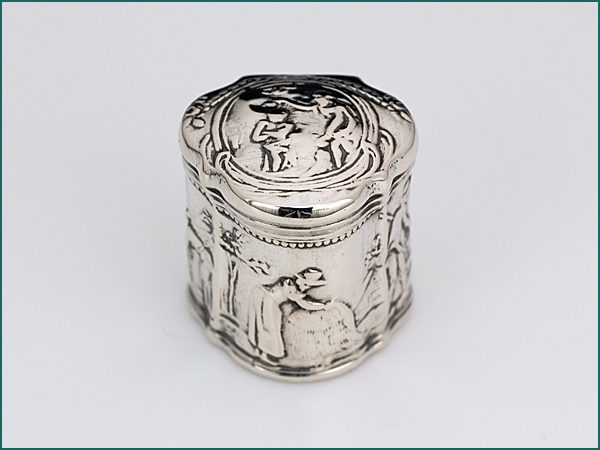 Zilveren loddereindoosje uit 1792 of 1795-0