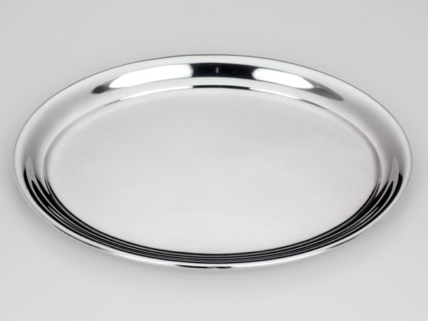 Zilveren roomstel op blad-10937