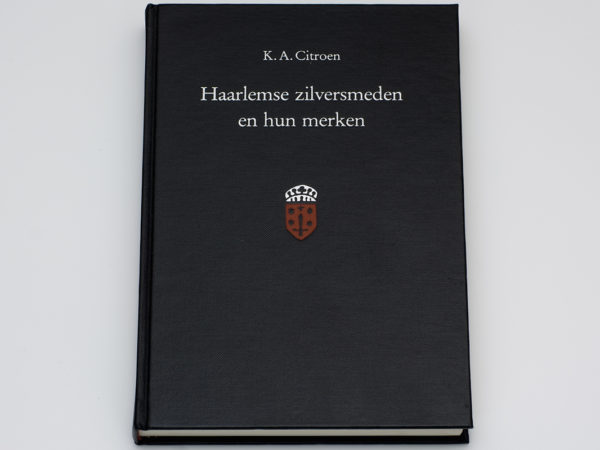 Boek Haarlemse zilversmeden en hun merken-0