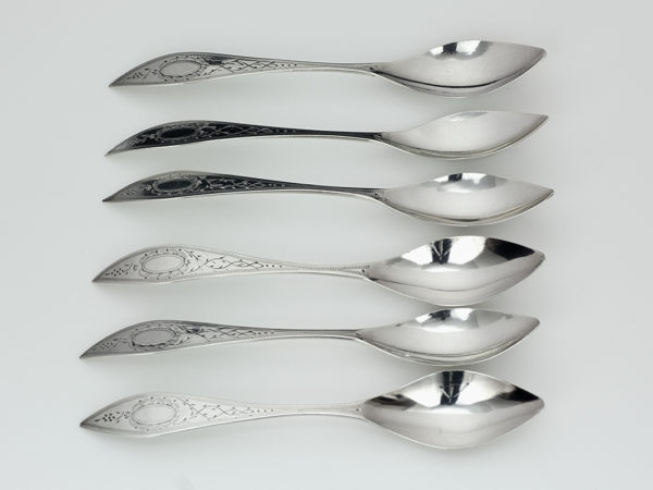 6 zilveren theelepels met gravering 1810-11594