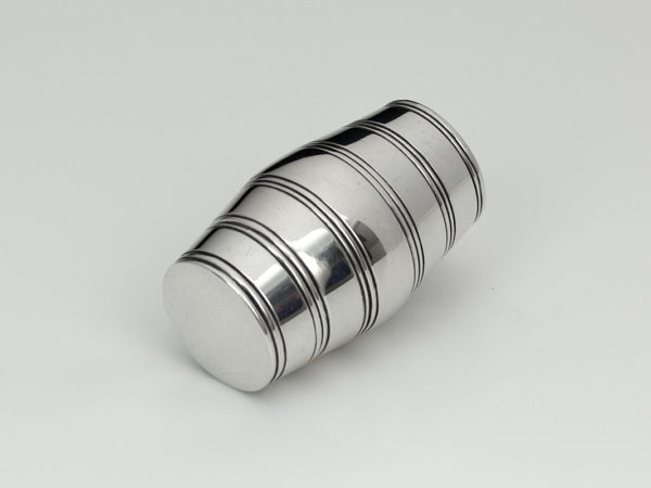 Zilveren doosje in de vorm van een ton 1878-1905-11769