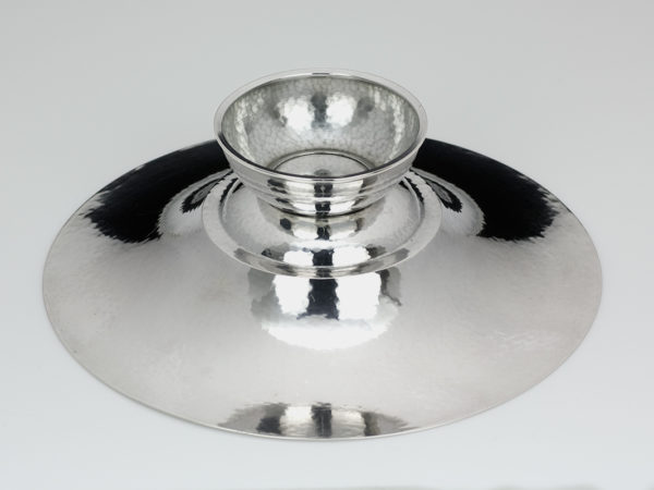 Zilveren gehamerde schaal uit 1926-12036