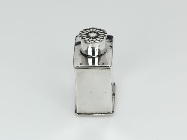 Zilveren miniatuur theebus 18e eeuws-12196