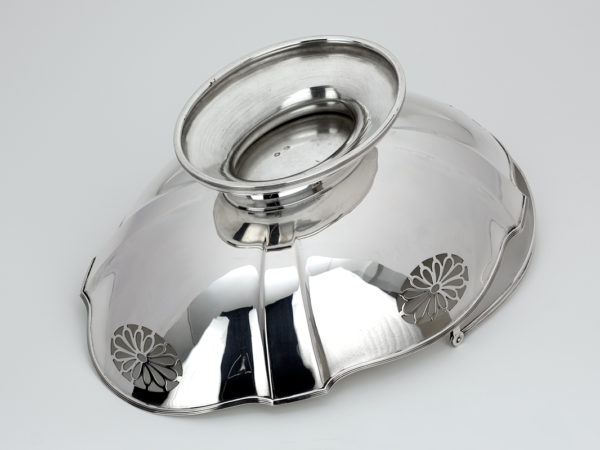 Zilveren opengewerkte hengselschaal uit 1927-12298