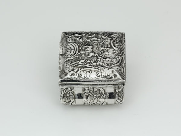 Zilveren snuifdoos uit 1793-12946