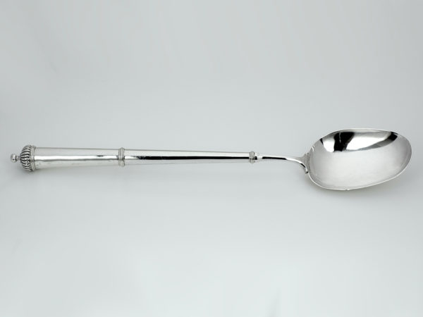 Zilveren brijlepel uit 1740-12856