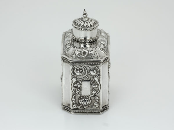 Zilveren theebus uit 1722 (Haarlem)-12892