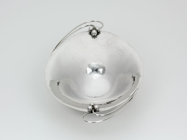 Zilveren gehamerd bonbonschaaltje-12877