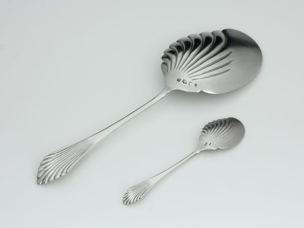 Zilveren ijsset model waaier uit 1908-12929