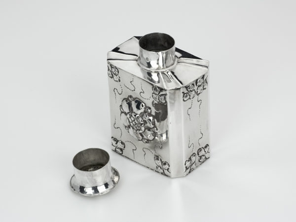 Zilveren theebus uit 1725 (Rotterdam)-13246