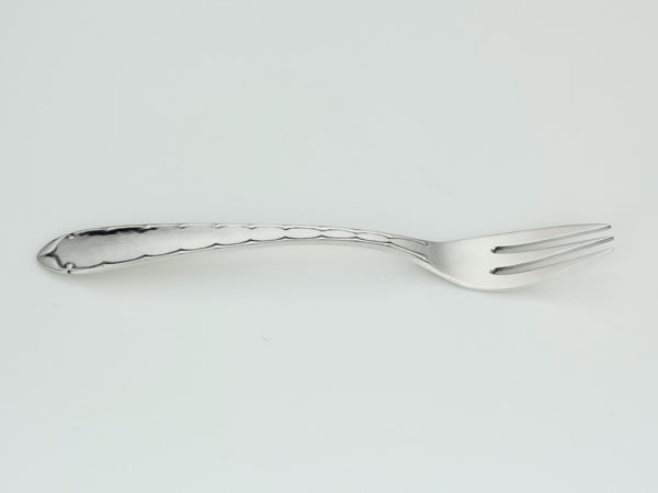 12 zilveren gebaksvorken met gehamerde steel 1906-1941-14233