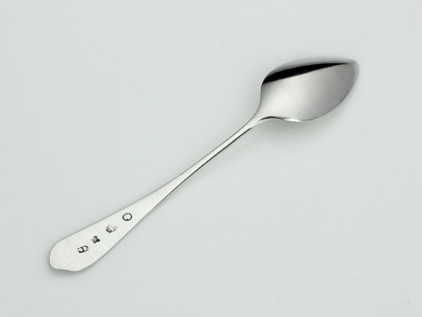 6 zilveren theelepels met gravering uit 1818/19 (Middelburg)-14122