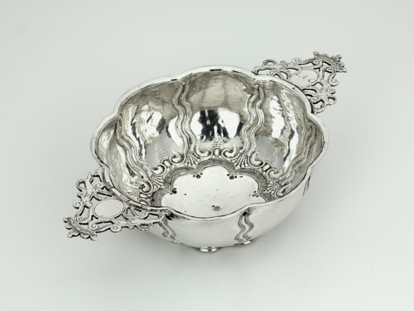 Zilveren brandenwijnkom uit 1655 (Rotterdam)-14313