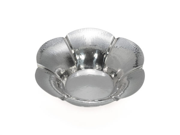 Zilveren gehamerd schaaltje uit 1938-15413